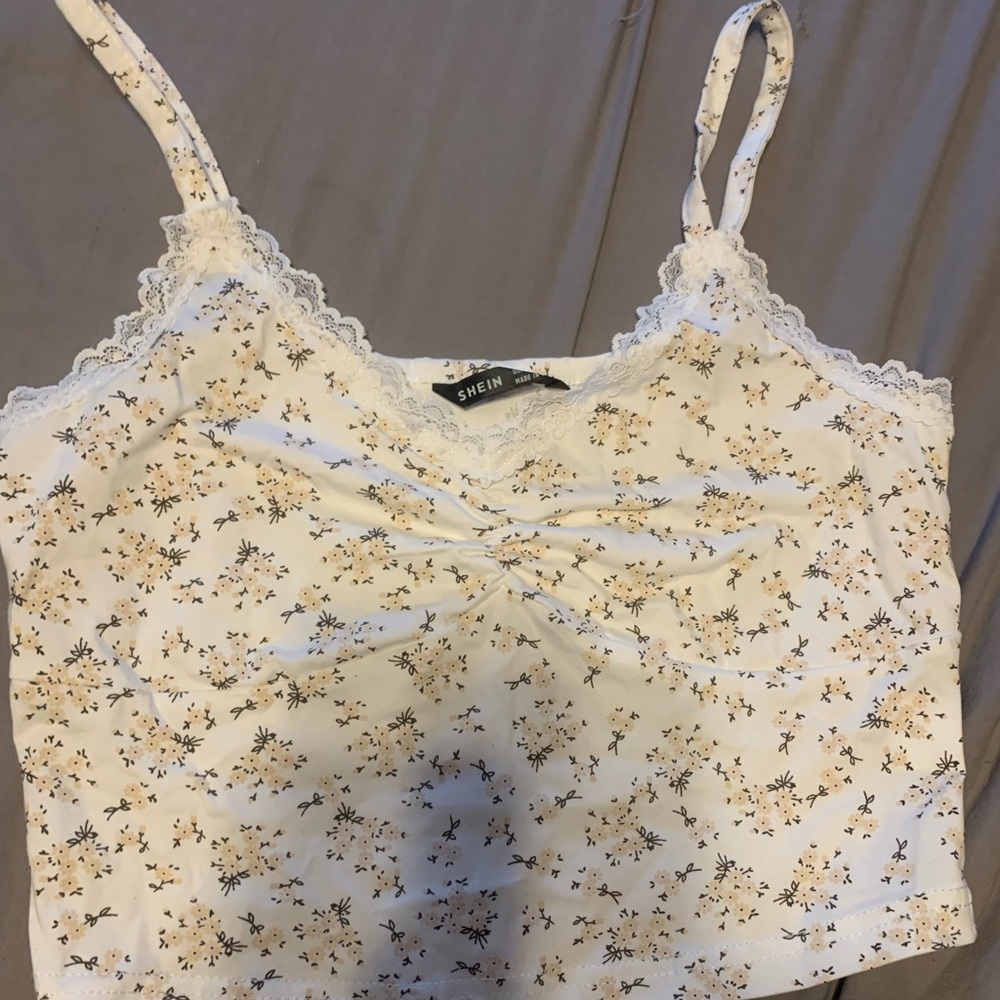 shein cropped tank top!! size s